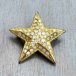 Joan Rivers Vintage Gold & Rhinestone Star Brooch